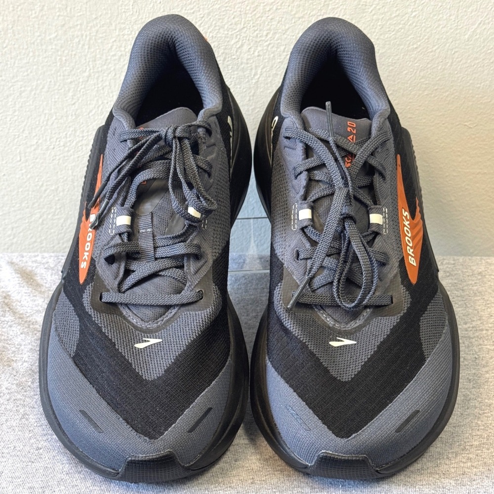 Brooks Cascadia 20 Men's 9 Trail Running Shoes‎ Prototype Sample Vibram Megagrip